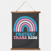 LGBTプライドサポー保護トTrans Kids 吊り下げ型タペストリー (正面)