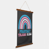 LGBTプライドサポー保護トTrans Kids 吊り下げ型タペストリー (傾斜あり)
