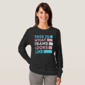 LgbtプライドトランスジェンダーRainbow This Is What Trans Tシャツ (正面フル)