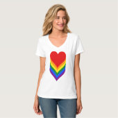 LGBTプライドハートTシャツ Tシャツ (正面フル)