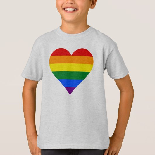 LGBTプライドハートTシャツ Tシャツ (正面)