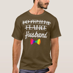 LGBTプライド ゲイ バチェラーパーティー ボイフレンド 婚約 Tシャツ