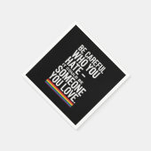 LGBTプライド 注意しろ 恨んでる奴に Funny Quote  スタンダードカクテルナプキン (角)