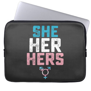 LGBTプライド She Her Hers トランスジェンダー 代名詞 ラップトップスリーブ