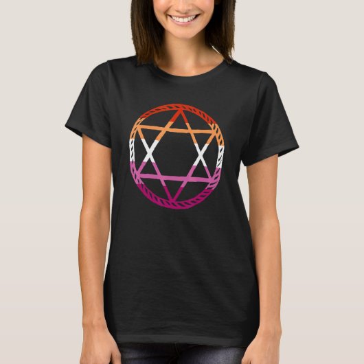 LGBTペンタグラムヤギゴシックレズビアン Tシャツ (正面)