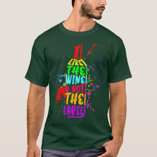 LGBTワイン私はラベルパンではなくワインが好クールき Tシャツ