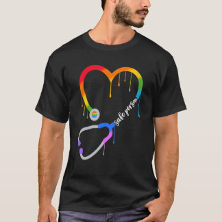 LGBT セーフ・パーソン ハート型聴診器 看護師 CNA 医師 Tシャツ