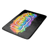 LGBT レインボータイポグラフィ バスマット (アングル)