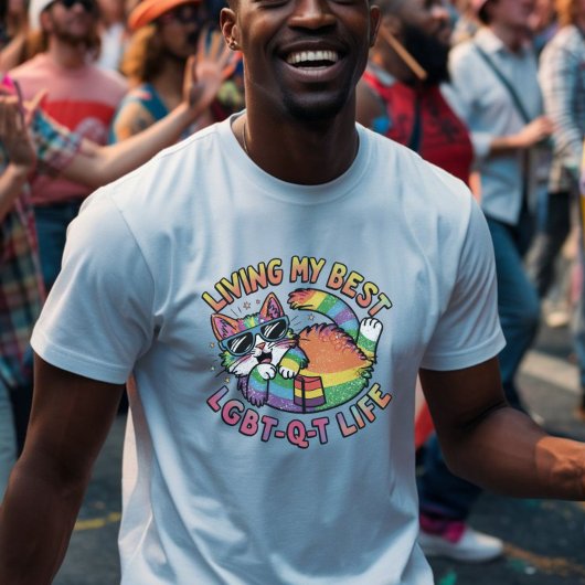 LGBT-最高のQ-Tライフプライド猫のリビング Tシャツ