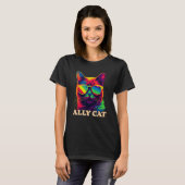 LGBT Cute Ally CatゲイプライドLGBTQ Rainbow Flag Pr Tシャツ (正面フル)