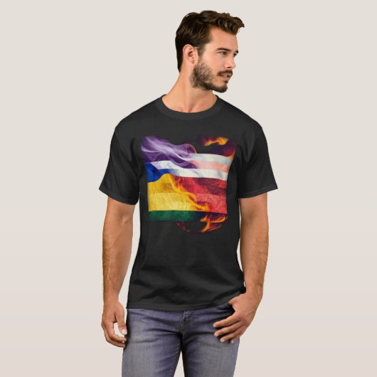 Lgbt Flag Burning Tシャツ (正面フル)