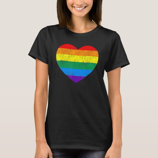 LGBT Heart Rainbow Flag Gay Les Pride Support LGBT Tシャツ (正面)