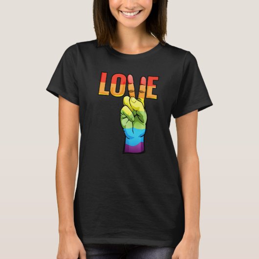 LGBT Love Peace Sign Rainbow LGBTQ Pride Design Pr Tシャツ (正面)
