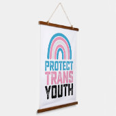 LGBT Pride トランスジェンダー+若者+子供を守る 吊り下げ型タペストリー (傾斜あり)