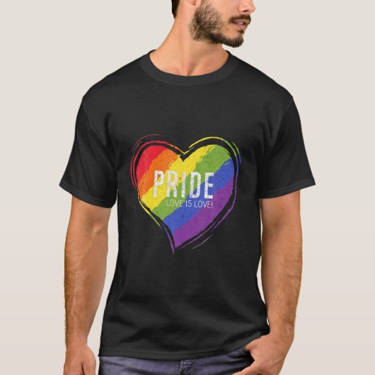 LGBT Pride Design With Heart Rainbow Flag Men Wome Tシャツ (正面)