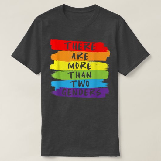 LGBTQは2人以上いる Tシャツ (デザイン正面)