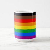 LGBTQプライドフラグ (8色) コーヒーマグカップ (中央)