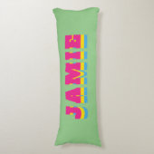 LGBTQレインボーパンセクシャルプライド国旗名前をカスタムする ボディピロー (正面縦)