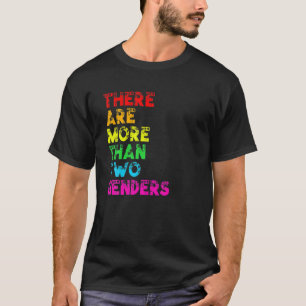 LGBTQレインボーフラは男女2色以上 Tシャツ