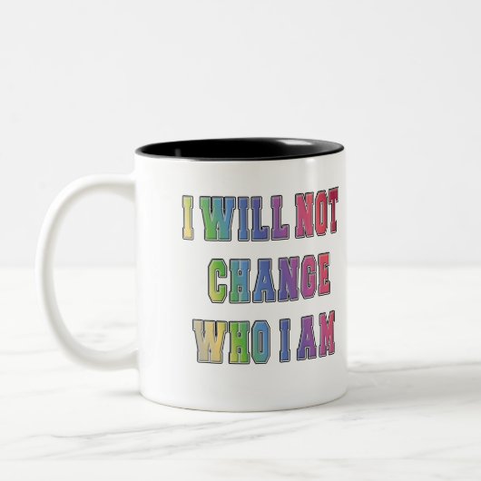 LGBTQ私は私が誰であるか変わらない ツートーンマグカップ (左)
