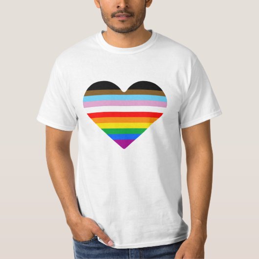 LGBTQ+の有色人種のハート Tシャツ (正面)