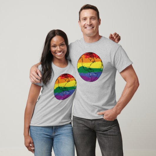 LGBTQ+グローバルフラグ Tシャツ (ユニセックス)