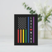 LGBTQ ゲイ プライド 愛が勝つ アメリカ国旗 ポストカード (スタンド正面)