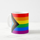 LGBTQ+プログレスプライドフラッグコーヒーマグ コーヒーマグカップ (正面左)