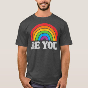 LGBTQ Be YouゲイプライドLGBT Ally Rainbow Flag Retr Tシャツ
