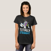 LGBTQ Gay Pride  Totally Straight Unicorn  4 Tシャツ (正面フル)