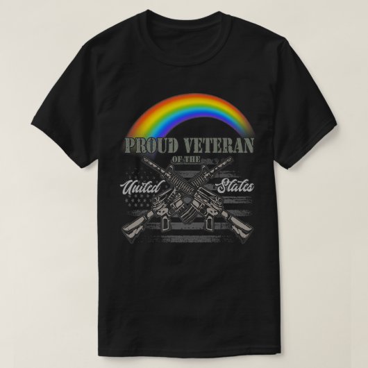 LGBTQ July 4th American Flag Rainbow Proud Veteran Tシャツ (デザイン正面)