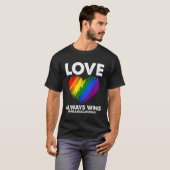 Lgbtq Love彼はいつもLgbt Rainbow We Are All Tシャツ (正面フル)