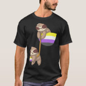 LGBTQ Nonbinary Pride Sloth Rope Playing Nonbinary Tシャツ (正面)