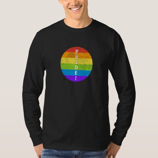 LGBTQ Pride Rainbow Flag Equality Gay Lesbian Tran Tシャツ (正面)