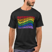 LGBTQ Provincetown Cape Cod Gay Pride LGBT Rainbow Tシャツ (正面)