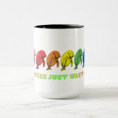 LGBTQIA+マナーテはハグを望む マグカップ (中央)