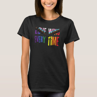 Lgbtqia+レインボーフラッグゲイPri Tシャツ