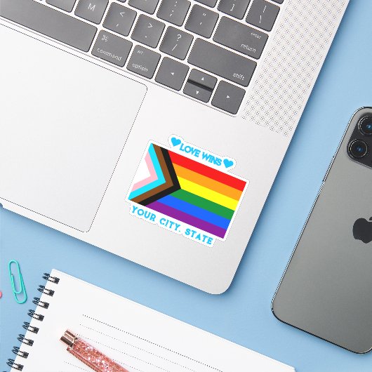 LGBTQIA Pride Flag  シール (ノートパソコンとiPhone)