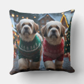 Lhasa Apso Dogs Christmas Snow Holiday クッション (裏面)