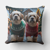 Lhasa Apso Dogs Christmas Snow Holiday クッション (正面)