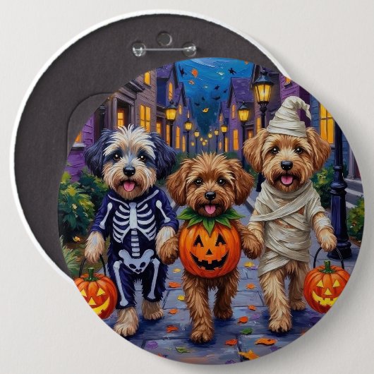 Lhasa Apso Trick-or-Treating In Halloween Costumes 缶バッジ (正面&裏面)