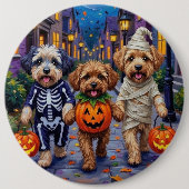 Lhasa Apso Trick-or-Treating In Halloween Costumes 缶バッジ (正面)