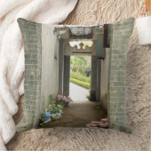 Li Garden Series: Blossoms & Echoes  クッション (ブランケット)