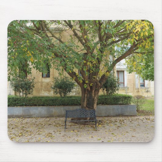 Li Garden Series: Echoes Beneath the Tree マウスパッド (正面)