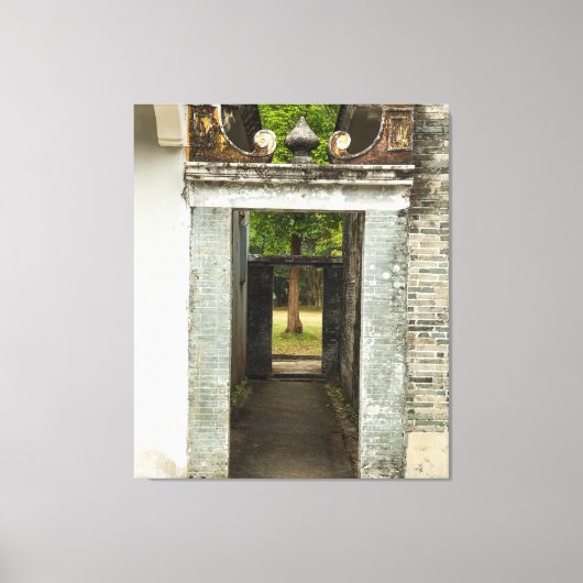 Li Garden Series: Serene Corridor キャンバスプリント (正面)