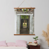 Li Garden Series: Serene Corridor 吊り下げ型タペストリー (寝室)