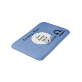 Libra〔占星術の〕十二宮図シンボル標準by Kenneth Yoncich バスマット (アングル)