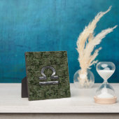 Libra〔占星術の〕十二宮図シンボルGreen Digital Camouflage フォトプラーク (インサイチュ)