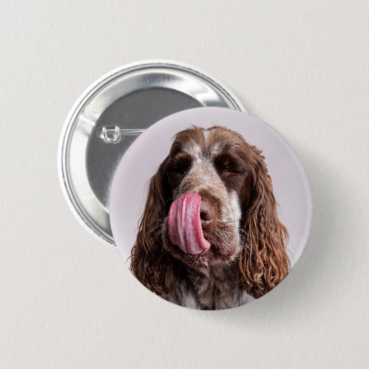 Licking Cocker Spaniel Pin Badge 缶バッジ (正面&裏面)