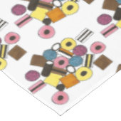 Licorice Allsortsキャンディーショップスイーツ テーブルクロス (アングル)